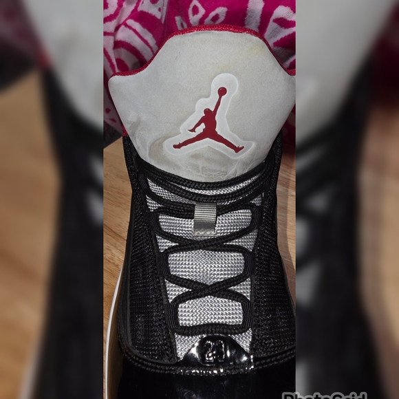 Used Jordan Men's Max Aura 2 Sneakers - Picture 8 of 12